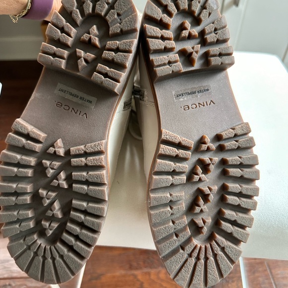 Vince booties - Picture 2 of 4